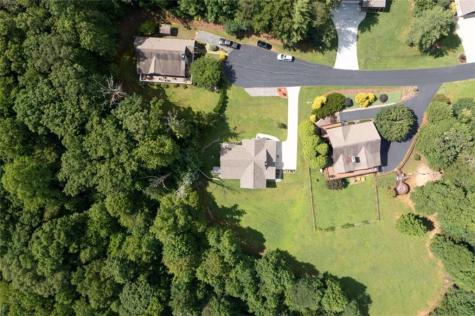 2079 Gallatin Road Young Harris GA 30582
