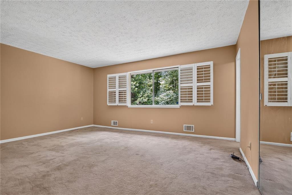 9640 Pine Thicket Way Roswell GA 30075