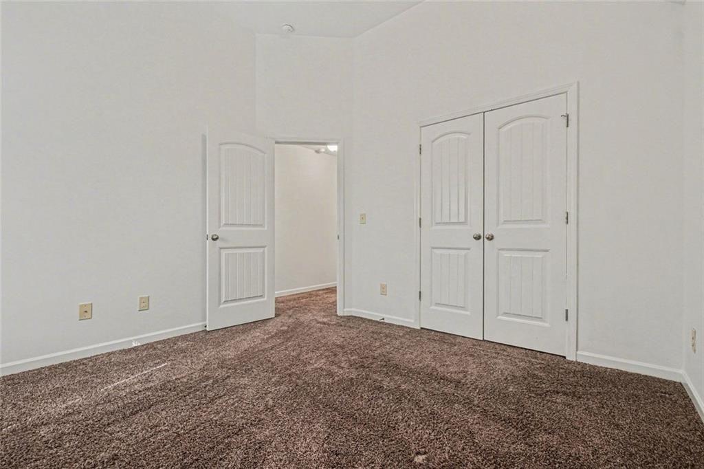 4987 Rapahoe Atlanta GA 30349