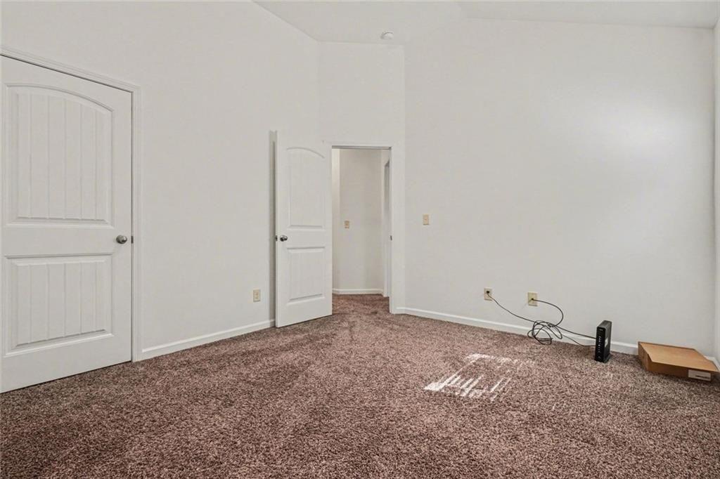 4987 Rapahoe Atlanta GA 30349