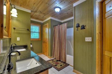133 Muller Lane Ellijay GA 30540