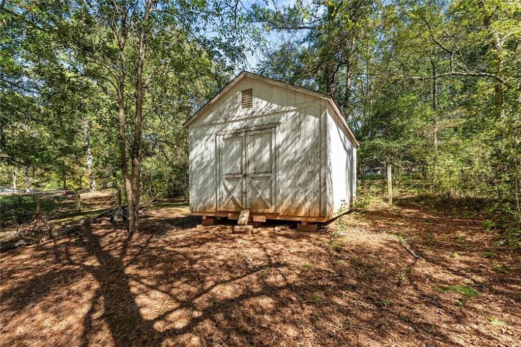 215 Navajo Trail Bowdon GA 30108