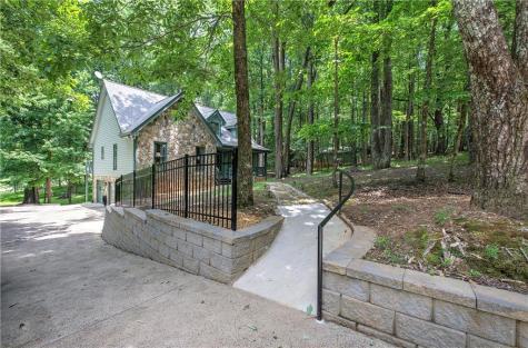 757 Crippled Oak Trail Jasper GA 30143