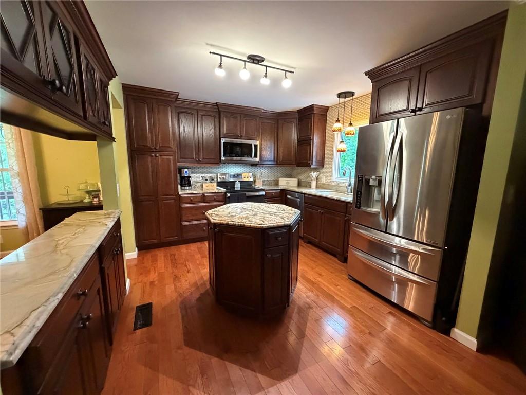 4104 Dinner Belle Lane Cohutta GA 30710
