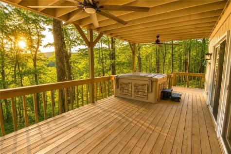 1006 Chestnut Cove Trail Jasper GA 30143