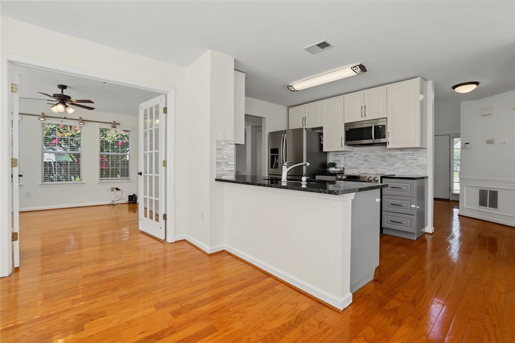 1015 Amber Leaf Court Roswell GA 30076