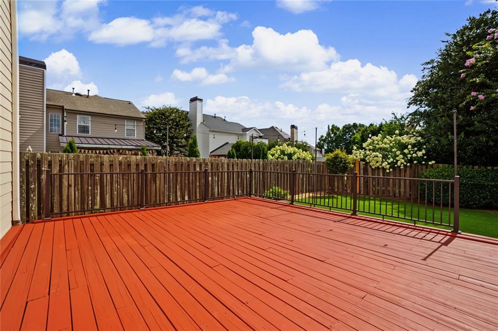 1015 Amber Leaf Court Roswell GA 30076