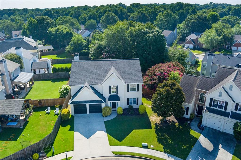 1015 Amber Leaf Court Roswell GA 30076