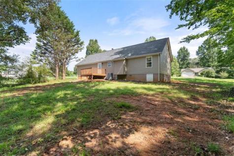 683 Ash Wood Lane Cleveland GA 30528
