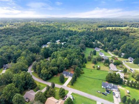 683 Ash Wood Lane Cleveland GA 30528