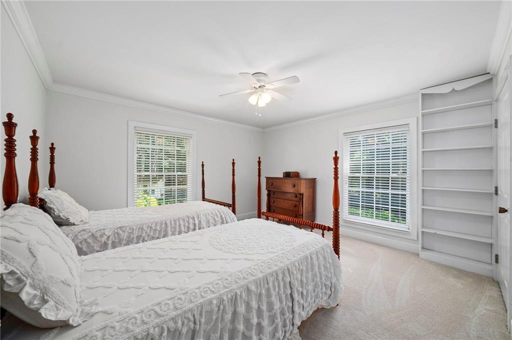 2324 E Cherokee Drive Woodstock GA 30188