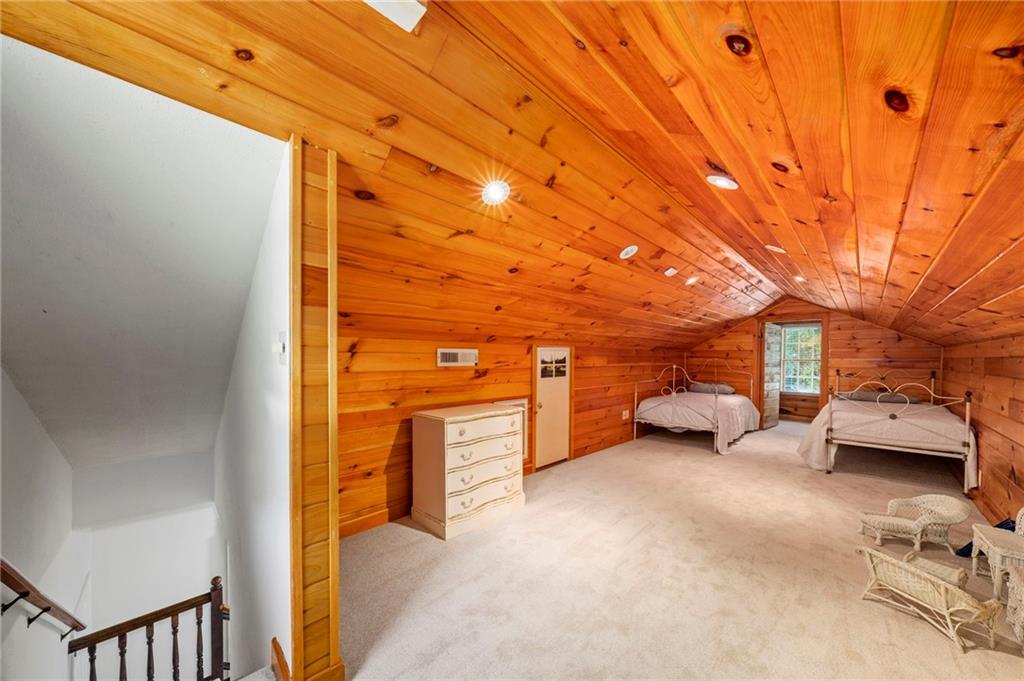 2324 E Cherokee Drive Woodstock GA 30188