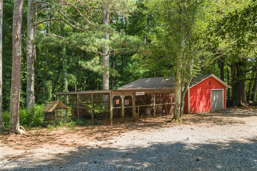 2324 E Cherokee Drive Woodstock GA 30188