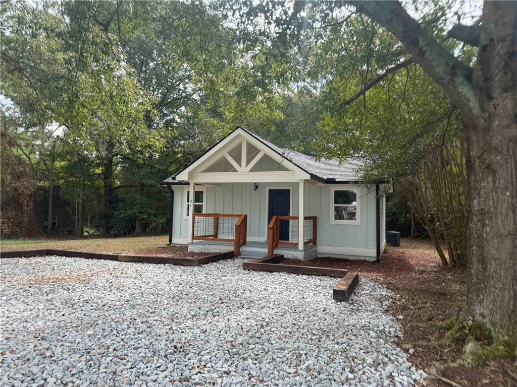 154 Cotton Street Commerce GA 30529