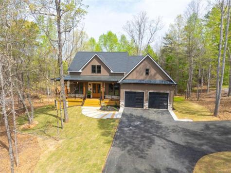 1050 Rainbow Circle Cleveland GA 30528