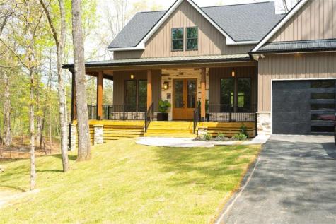 1050 Rainbow Circle Cleveland GA 30528