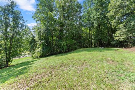 31 S Wind Drive Dahlonega GA 30533