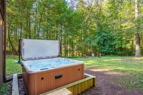 137 Ridge Crest Court Ellijay GA 30540