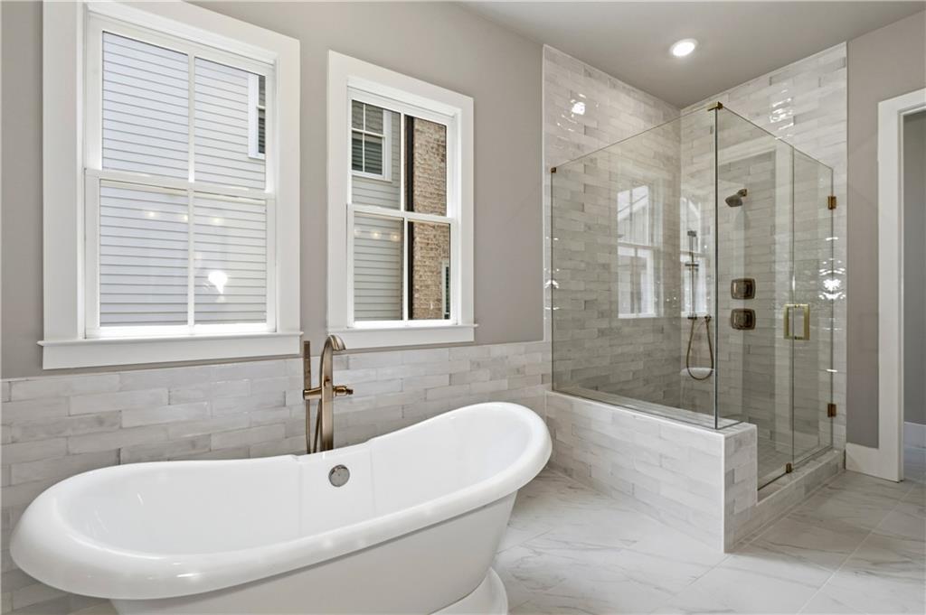 1033 Crossroad Trail Milton GA 30004