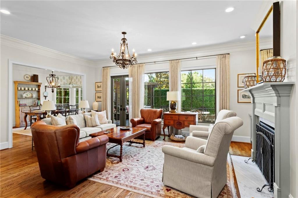 1190 Austin Glen Drive Dunwoody GA 30338