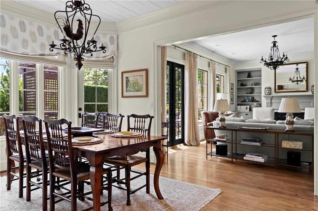 1190 Austin Glen Drive Dunwoody GA 30338
