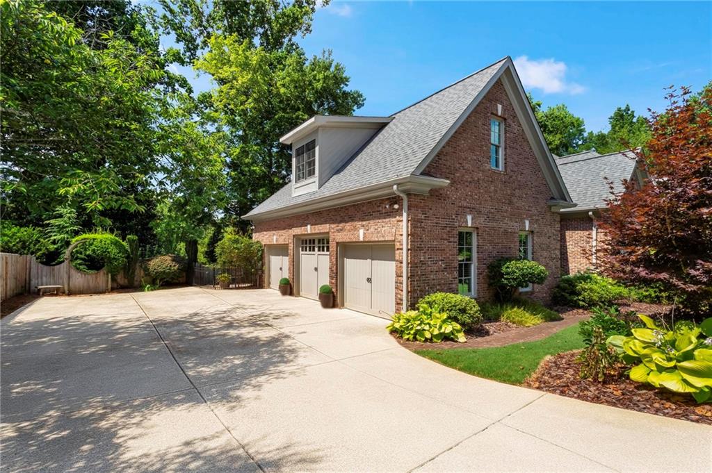1190 Austin Glen Drive Dunwoody GA 30338