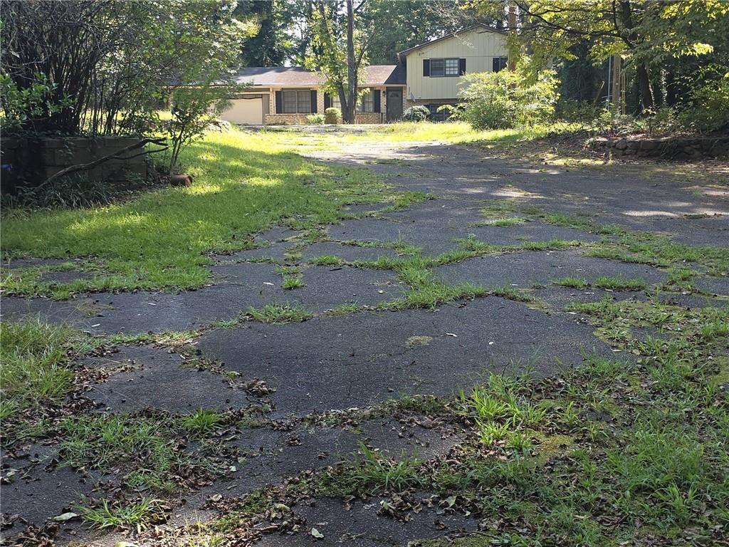 573 Martin Road Stone Mountain GA 30088