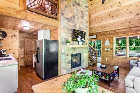 79 N Dream Catcher Blue Ridge GA 30513