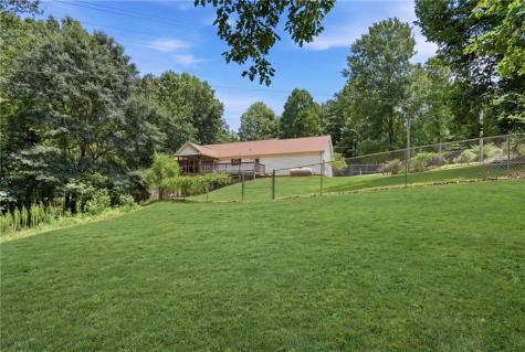309 Barney Fields Road Dahlonega GA 30533