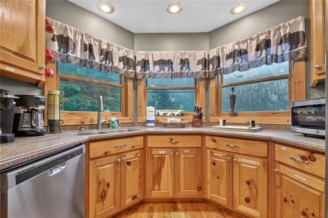 76 Serenity Place Ellijay GA 30540