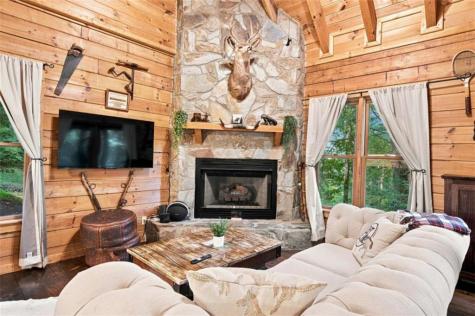 259 Sutton Ridge Way Ellijay GA 30540