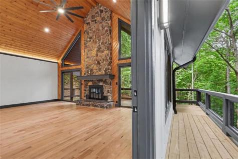 1583 Spring Cove Road Blairsville GA 30512