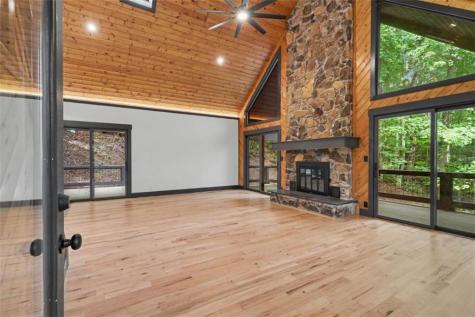 1583 Spring Cove Road Blairsville GA 30512