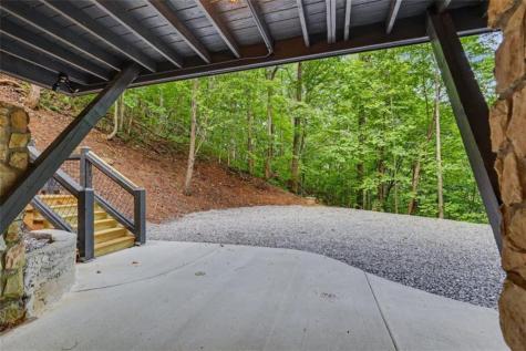 1583 Spring Cove Road Blairsville GA 30512