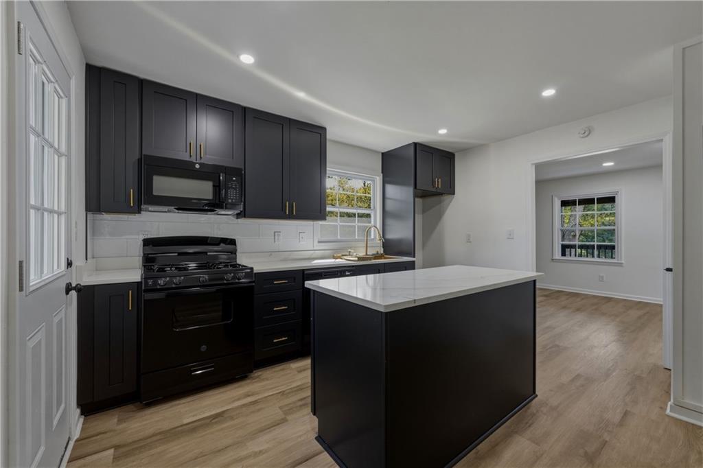 3869 Wisteria Lane SW Atlanta GA 30331