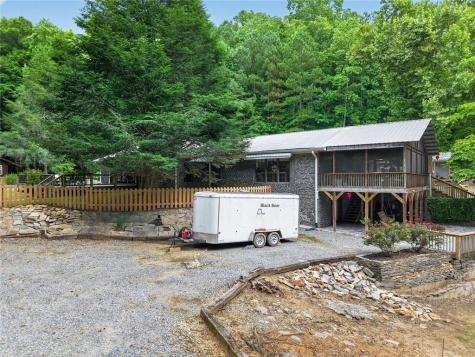 105 Whitestone Road North Talking Rock GA 30175