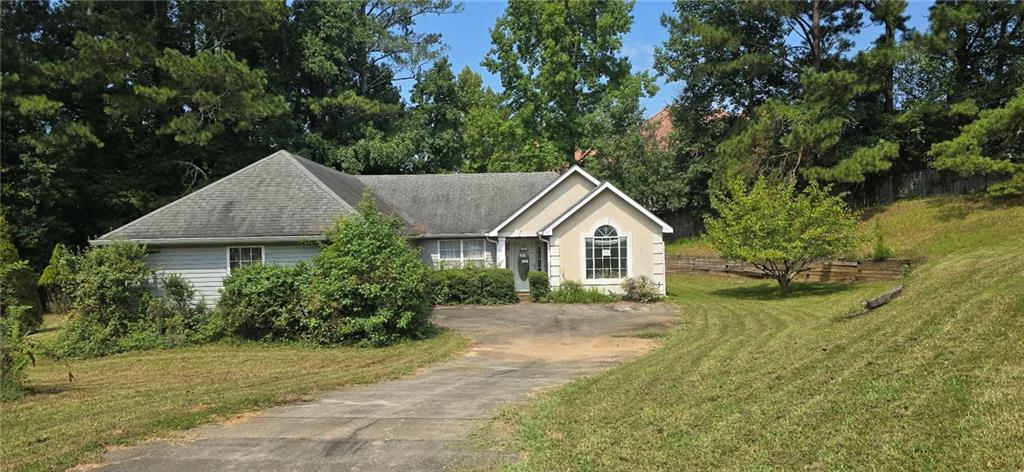 545 Reunion Court SW Atlanta GA 30331