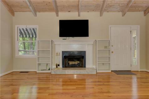 24 Sal Mountain Way Cleveland GA 30571