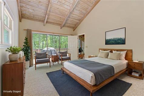 24 Sal Mountain Way Cleveland GA 30571