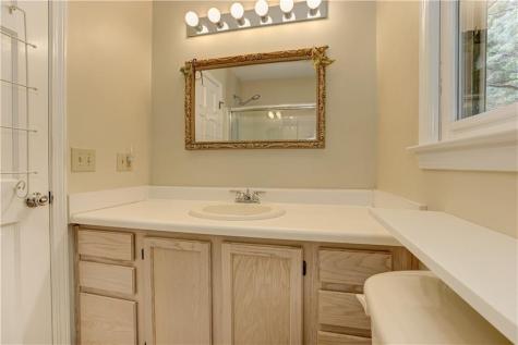 24 Sal Mountain Way Cleveland GA 30571