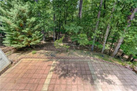24 Sal Mountain Way Cleveland GA 30571