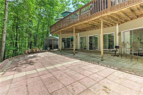 24 Sal Mountain Way Cleveland GA 30571