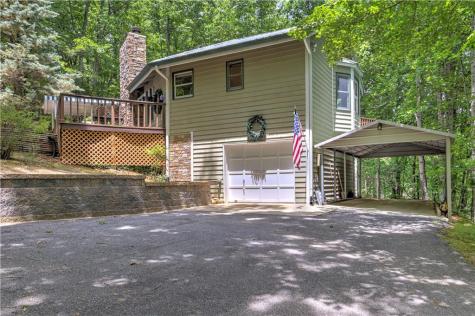 24 Sal Mountain Way Cleveland GA 30571