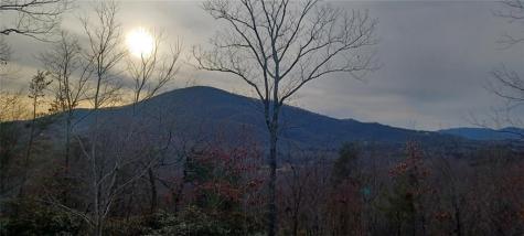24 Sal Mountain Way Cleveland GA 30571