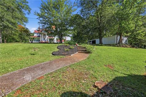 500 Ketron Drive Clarkesville GA 30523