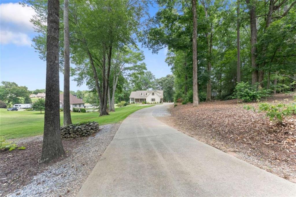 5825 Sweetbottom Lane Clermont GA 30527