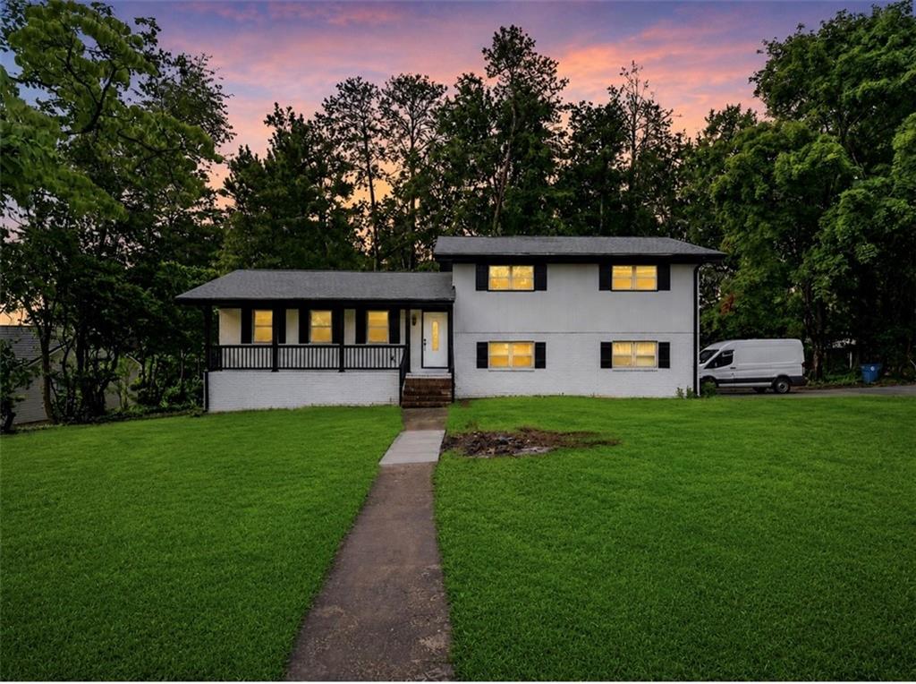 764 Trailwood Drive Riverdale GA 30274