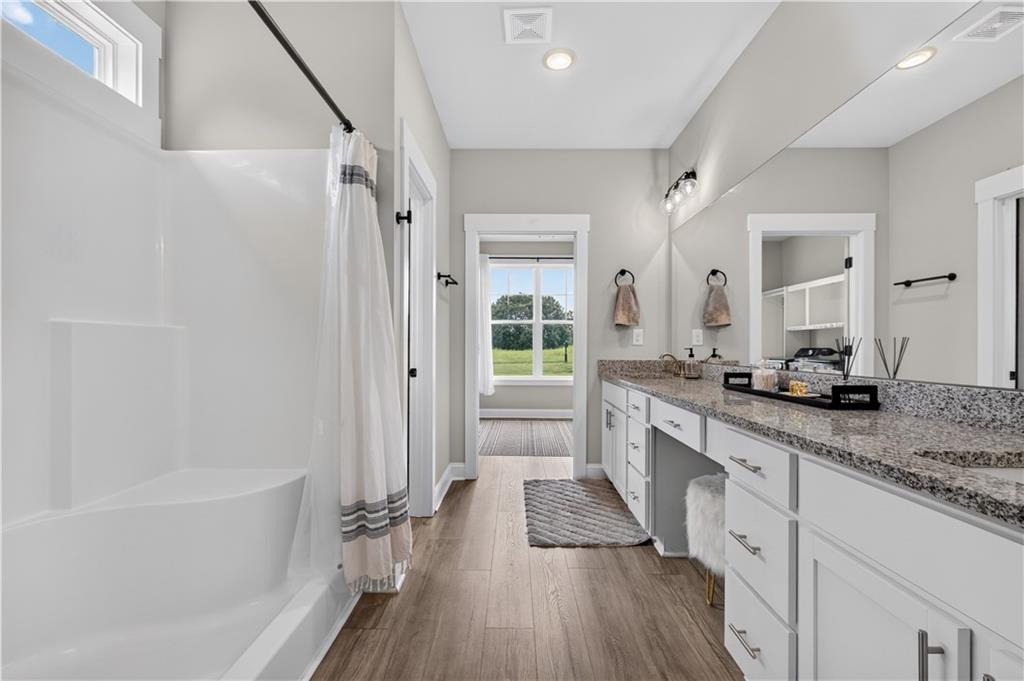 1924 Lou Gurley Road Bowersville GA 30516