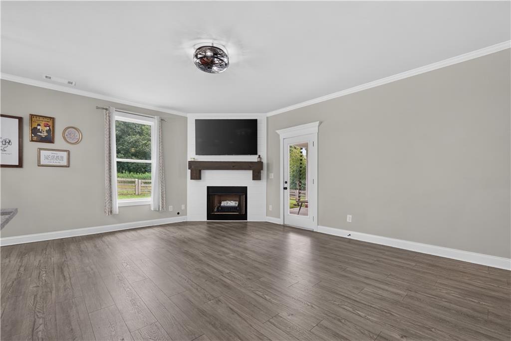 1924 Lou Gurley Road Bowersville GA 30516