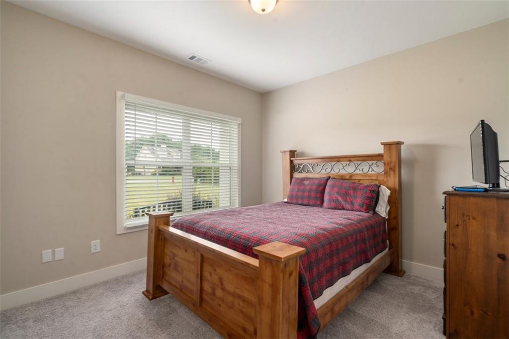 212 Live Oak Lane Comer GA 30629